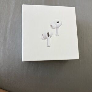 Apple AirPods Pro with MagSafe Case - White